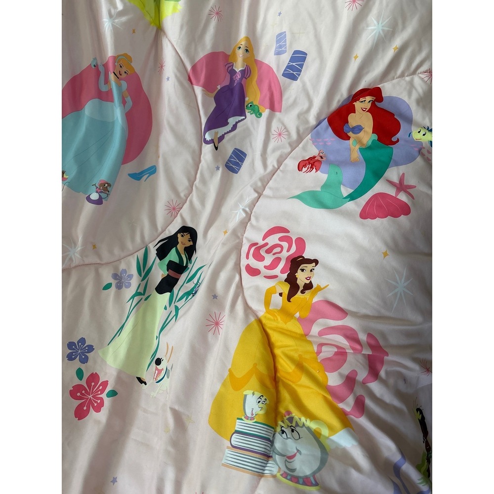 Disney Princess Reversible Full Comforter and Pillow Sham Set Pink